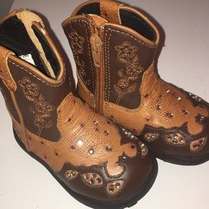 Adorable Roper cowgirl boots